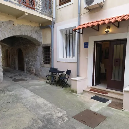 Apartment Zlatko , Steps To The Sea Opatija
